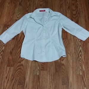 Shirt by Gloria Vanderbilt.